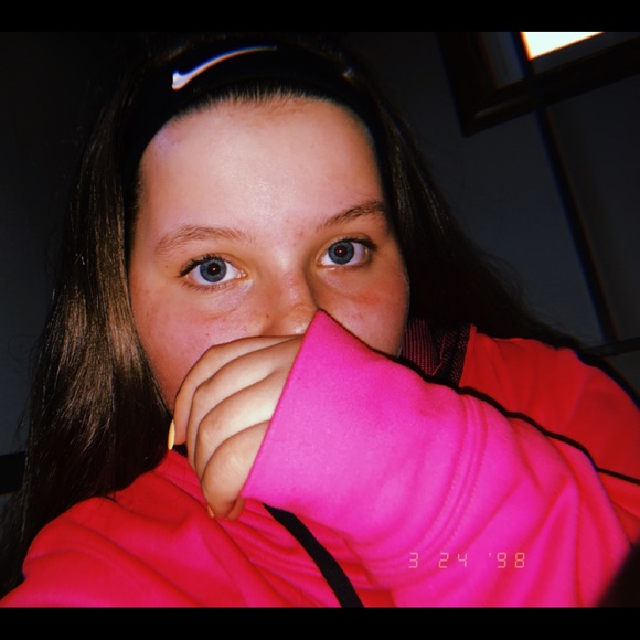Meet your Posher, Emma - Picture 1 of 1